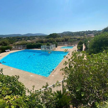 Mazet Dans Residence Avec Piscine Au Coeur Du Golfe De Saint-Tropezコゴラン エクステリア 写真