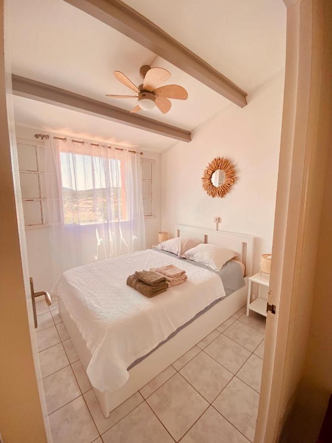 Mazet Dans Residence Avec Piscine Au Coeur Du Golfe De Saint-Tropezコゴラン エクステリア 写真