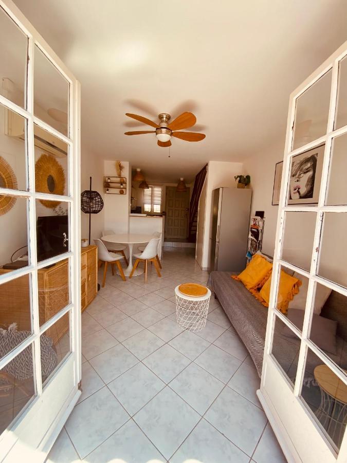 Mazet Dans Residence Avec Piscine Au Coeur Du Golfe De Saint-Tropezコゴラン エクステリア 写真